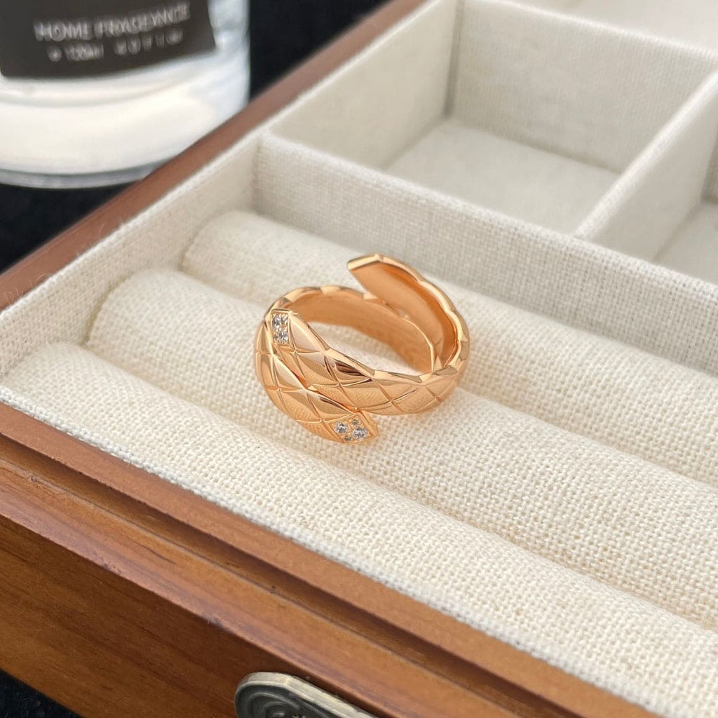 18K  Chanel Coco Crush Toi Et Moi Ring