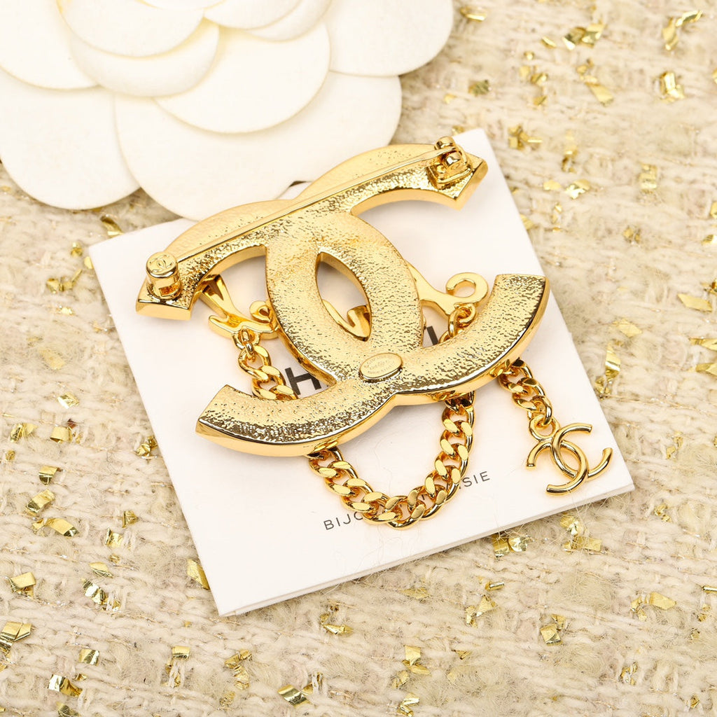 18K  Chanel Black Chain Brooch