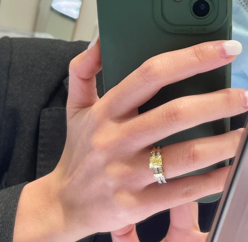 18K Tiffany Schlumberger Stone Ring
